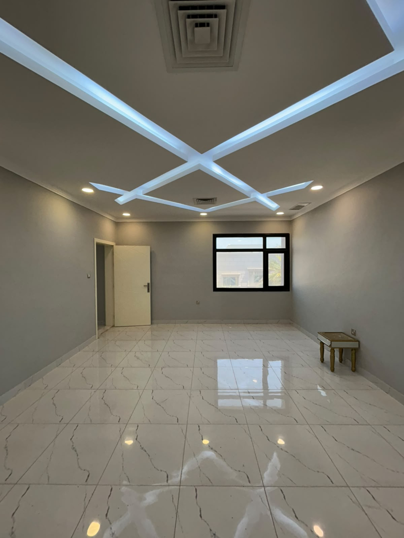 شقة سكنية للإيجار في الأندلس قطعة 3