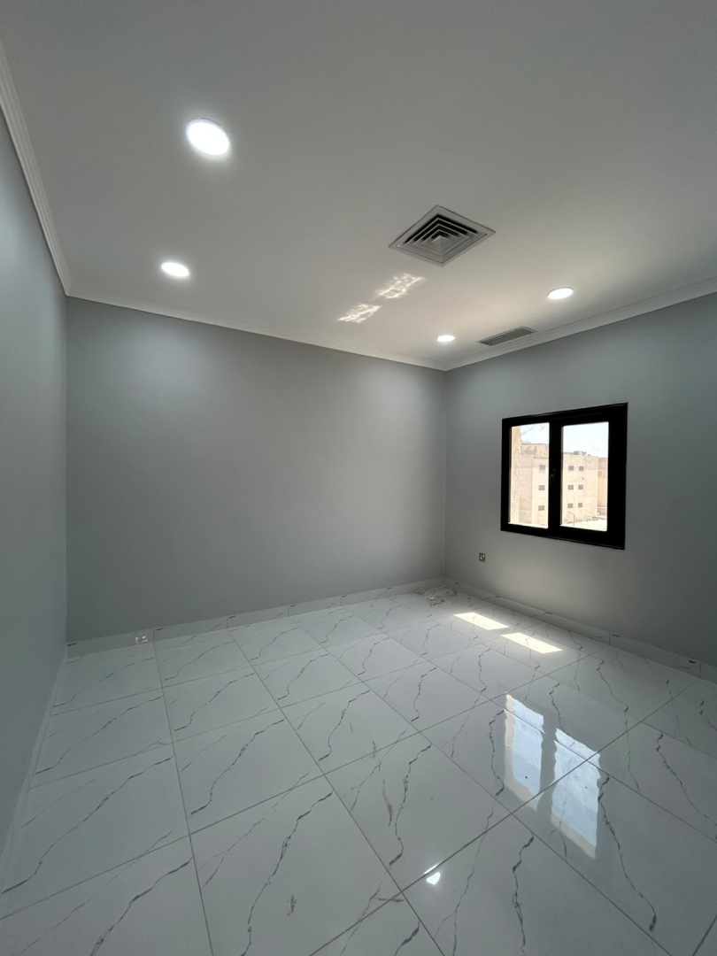 شقة سكنية للإيجار في الأندلس قطعة 3