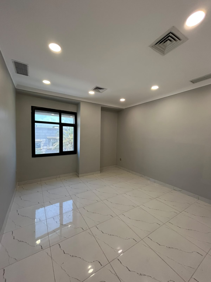 شقة سكنية للإيجار في الأندلس قطعة 3
