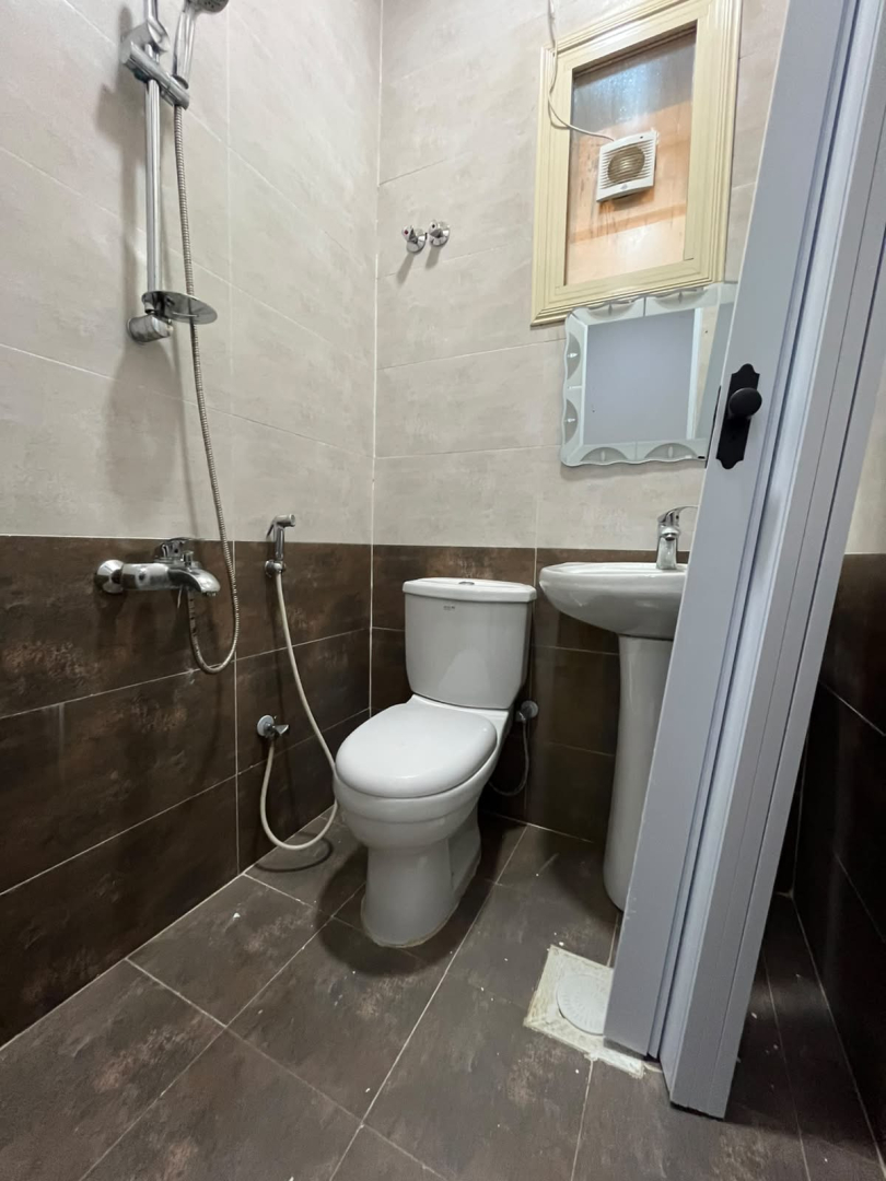 شقة سكنية للإيجار في بيان