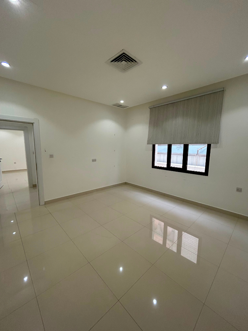 شقة سكنية للإيجار في الاندلس